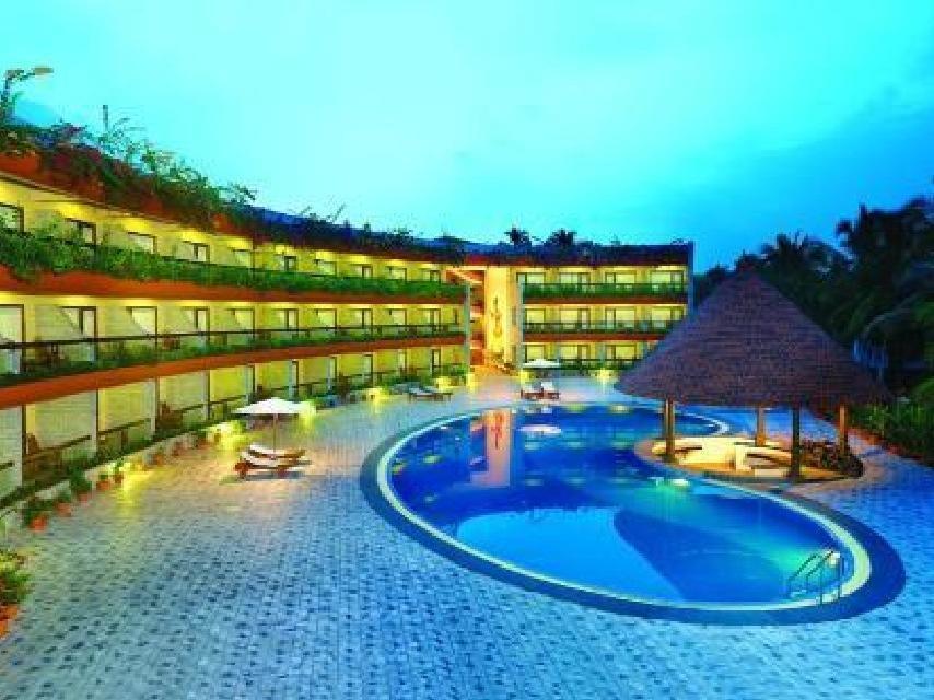 Uday Suites - The Airport Hotel Thiruvananthapuram Ngoại thất bức ảnh